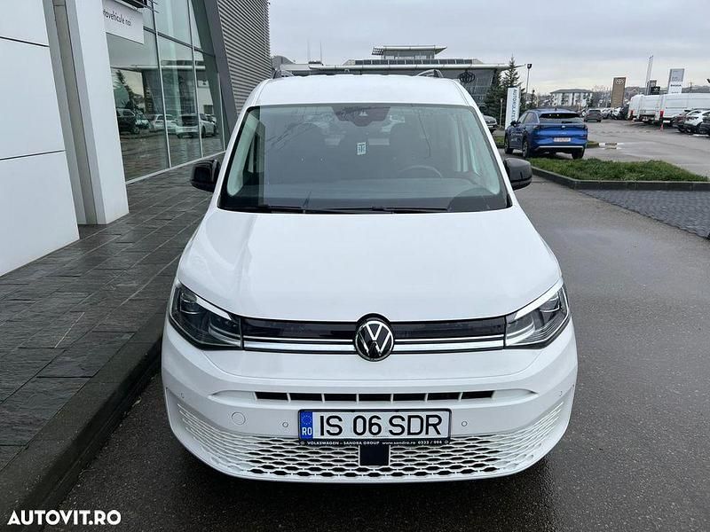 Second-hand VW Caddy Style 150 CP (110 kW) 2025 Culoarealb Monovolum