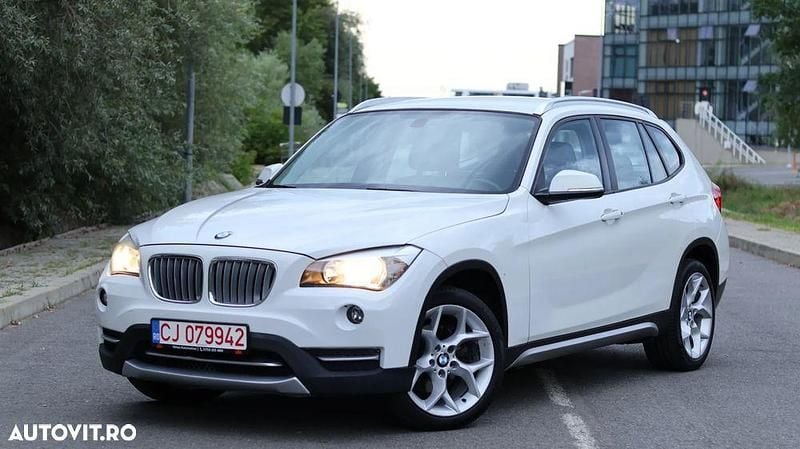 Culoarealb Utilizat 2012 BMW X1 Shadowline SUV | 8.590 EUR (Preț bun) - Imagine 1/4