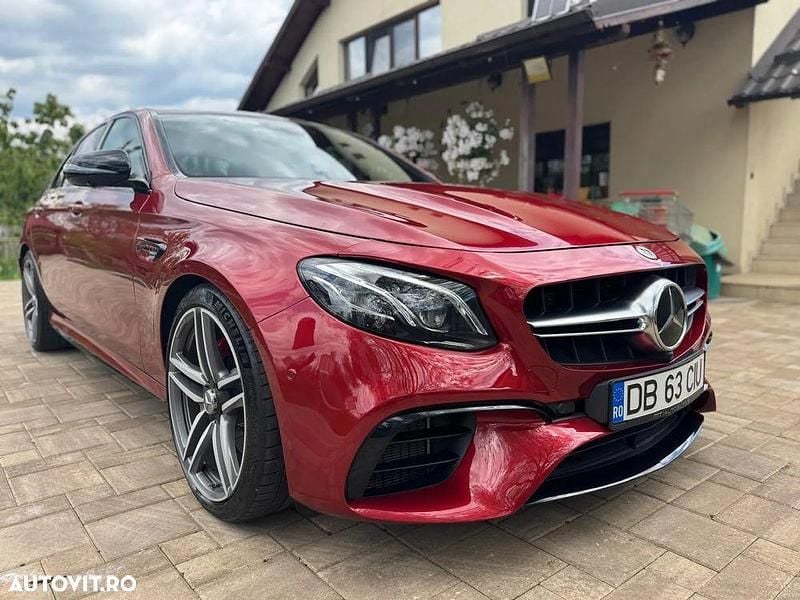 Rosu Utilizat 2018 Mercedes S63 AMG AMG Berlinǎ | 56.500 EUR - Imagine 1/4