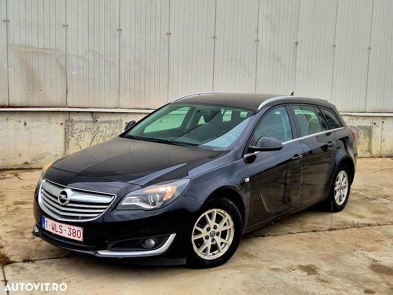 Culoarenegru Utilizat 2014 Opel Insignia Selection Break | 4.900 EUR (Preț OK) - Imagine 1/4