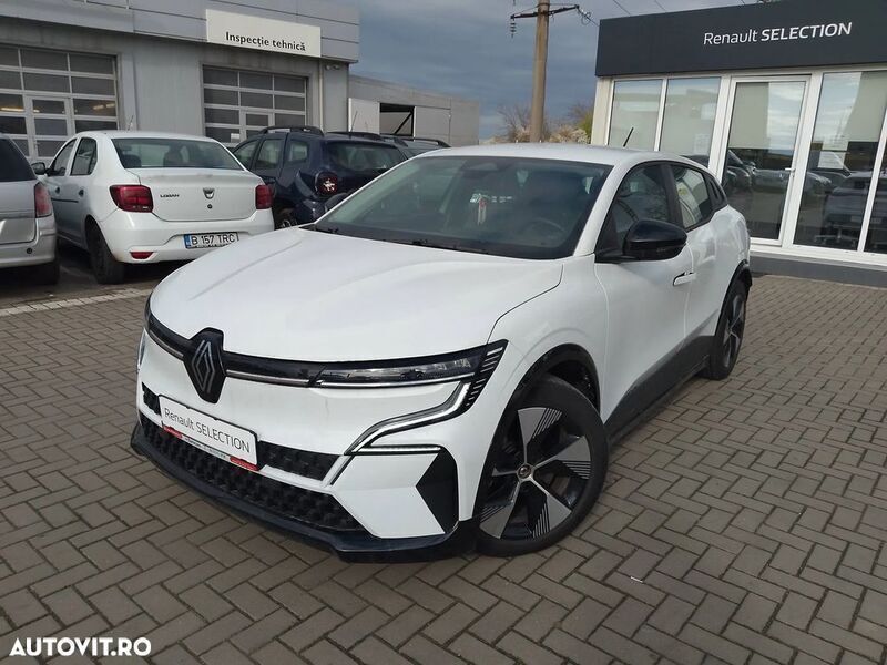 Alb Utilizat 2023 Renault Mégane Equilibre Hatchback | 20.900 EUR - Imagine 1/4