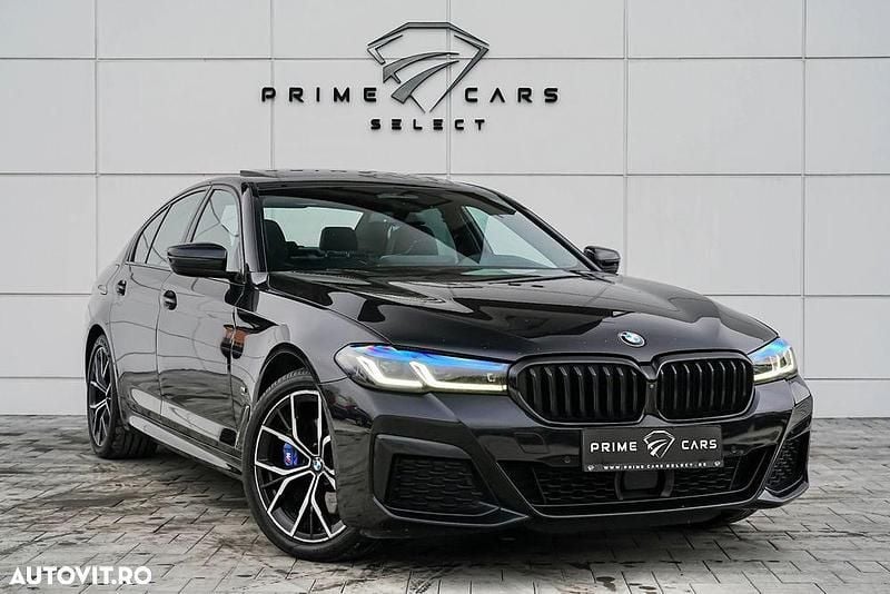 Culoarenegru Utilizat 2022 BMW 530e M Sport Berlinǎ | 36.966 EUR (Scump) - Imagine 1/4