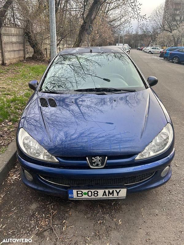 Culoarealbastru Utilizat 2008 Peugeot 206 Hatchback | 1.500 EUR (Preț OK) - Imagine 1/4