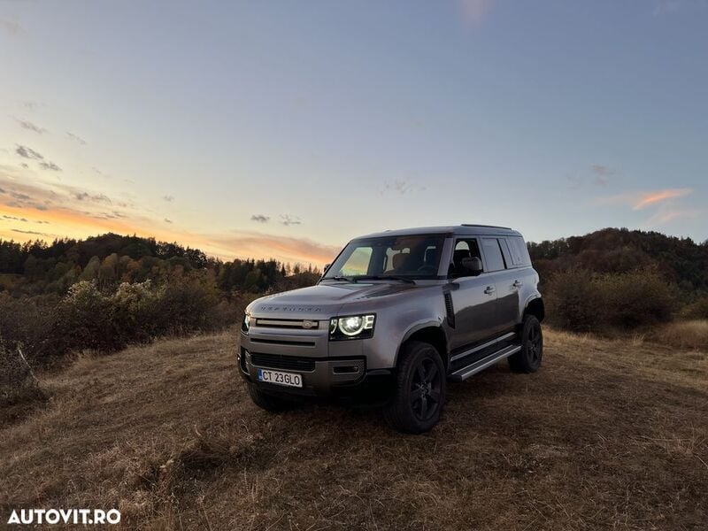 Gri Utilizat 2023 Land Rover Defender HSE Dynamic SUV | 79.900 EUR (Super Preț) - Imagine 1/4