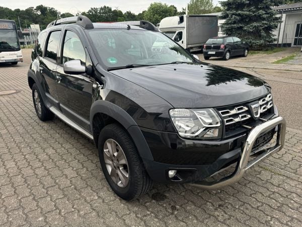 Utilizat 2015 Dacia Duster SUV | 9.600 EUR (Preț OK) - Imagine 1/4