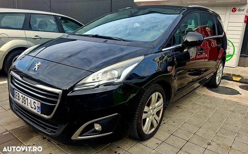 Culoarenegru Utilizat 2016 Peugeot 5008 Monovolum | 8.900 EUR (Super Preț) - Imagine 1/4