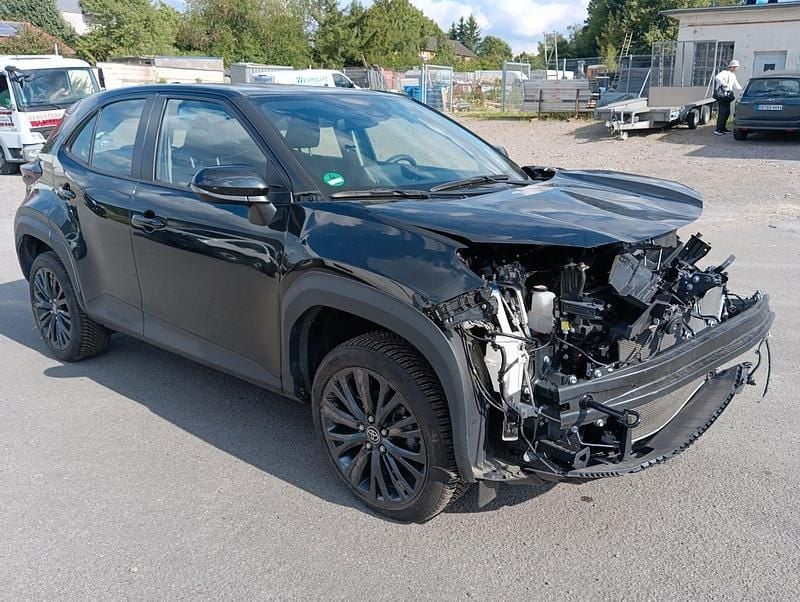 Utilizat 2023 Toyota Yaris Hybrid Comfort | 14.463 EUR (Super Preț) - Imagine 1/1