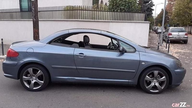 Second-hand Peugeot 307 CC 136 CP (100 kW) 2004 Cabrio