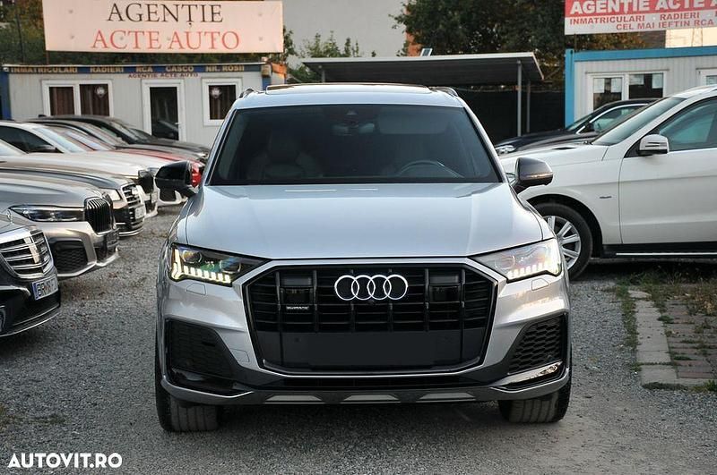 Second-hand Audi Q7 S-Line 286 CP (210 kW) 2020 Culoareargint SUV