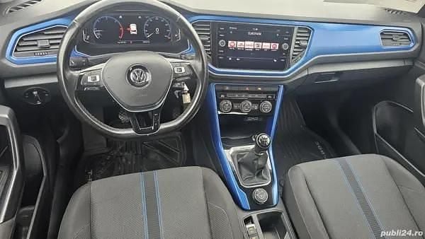 Second-hand VW T-Roc 150 CP (110 kW) 2018 Albastru SUV