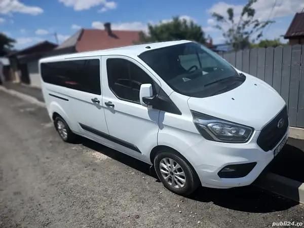 Second-hand Ford Transit 130 CP (95 kW) 2018 Alb Van