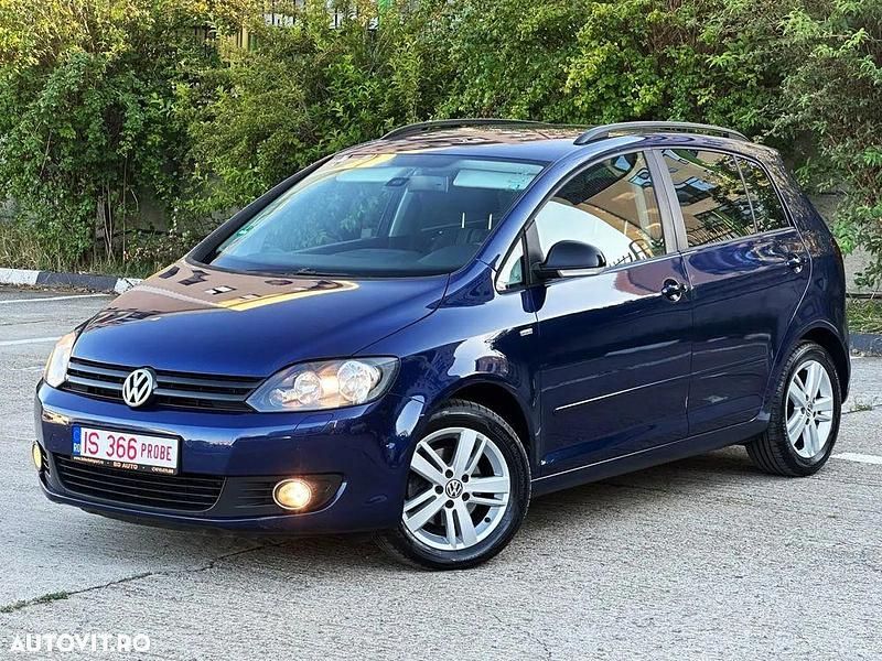 Culoarealbastru Utilizat 2012 VW Golf VII Match Hatchback | 5.490 EUR (Preț bun) - Imagine 1/4