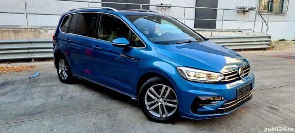 Second-hand VW Touran Highline 150 CP (110 kW) 2017 Albastru Monovolum