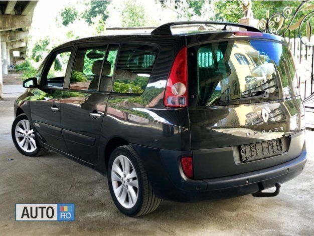 Second-hand Renault Grand Espace 150 CP (110 kW) 2004 Negru Monovolum