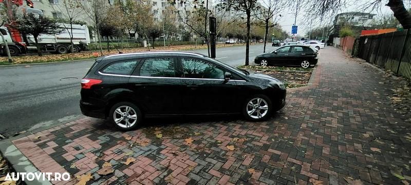 Second-hand Ford Focus Titanium 115 CP (84 kW) 2013 Culoarenegru Break