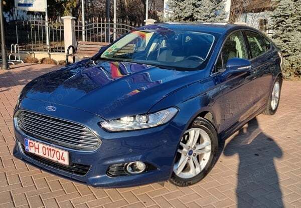 Utilizat 2016 Ford Mondeo Berlinǎ | 11.000 EUR (Preț bun) - Imagine 1/4