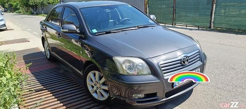 Second-hand Toyota Avensis 2005 Berlinǎ