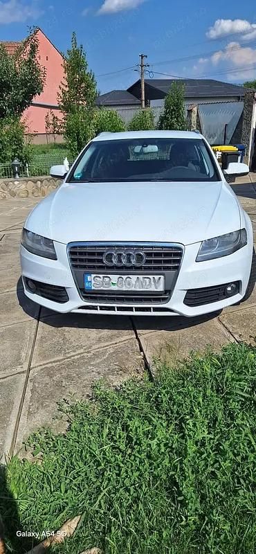 Utilizat 2012 Audi A4 Break | 8.000 EUR (Puțin scump) - Imagine 1/4
