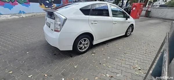 Second-hand Toyota Prius 2011 Berlinǎ