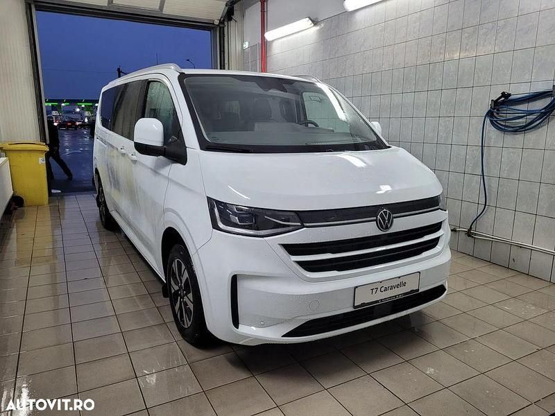 Culoarealb Nouă 2025 VW Caravelle Monovolum | 48.388 EUR - Imagine 1/4
