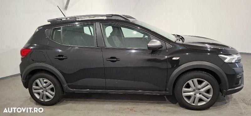Second-hand Dacia Sandero 100 CP (73 kW) 2024 Culoarenegru Hatchback