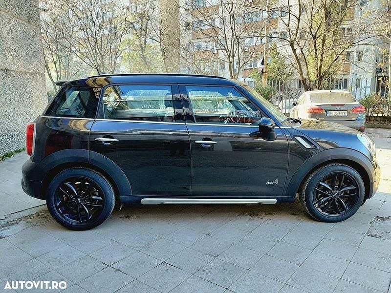 Second-hand Mini Cooper S 184 CP (135 kW) 2016 Culoarenegru Hatchback