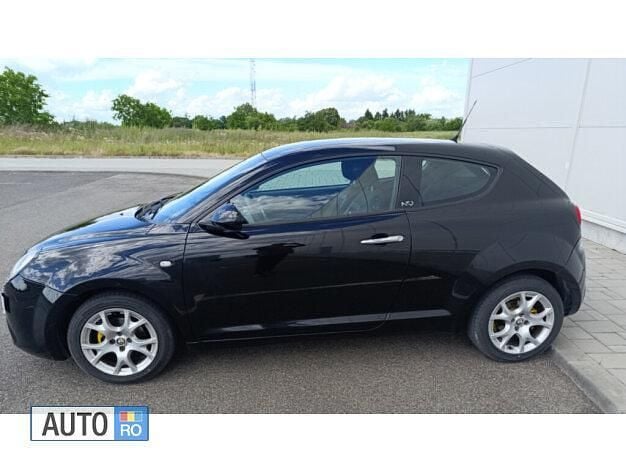 Utilizat 2010 Alfa Romeo MiTo Hatchback | 2.900 EUR - Imagine 1/4