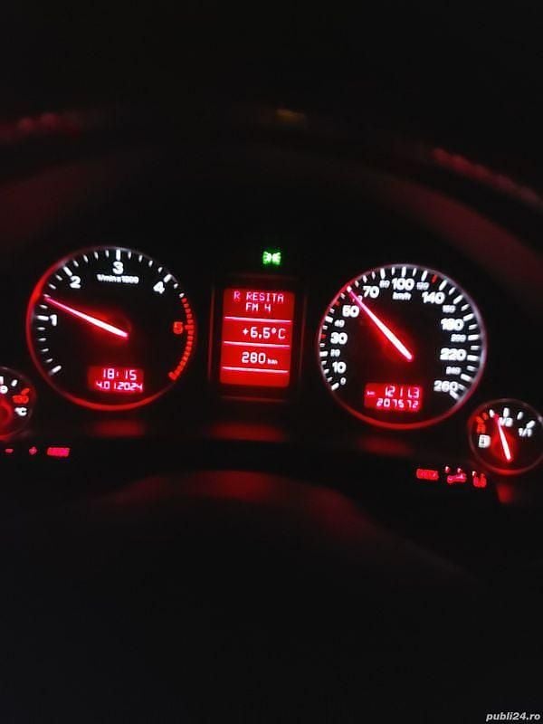 Second-hand Audi A4 S-Line 131 CP (96 kW) 2004 Gri Berlinǎ