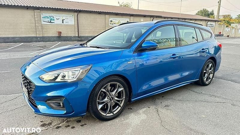 Culoarealbastru Utilizat 2019 Ford Focus ST-Line Break | 9.300 EUR (Super Preț) - Imagine 1/4