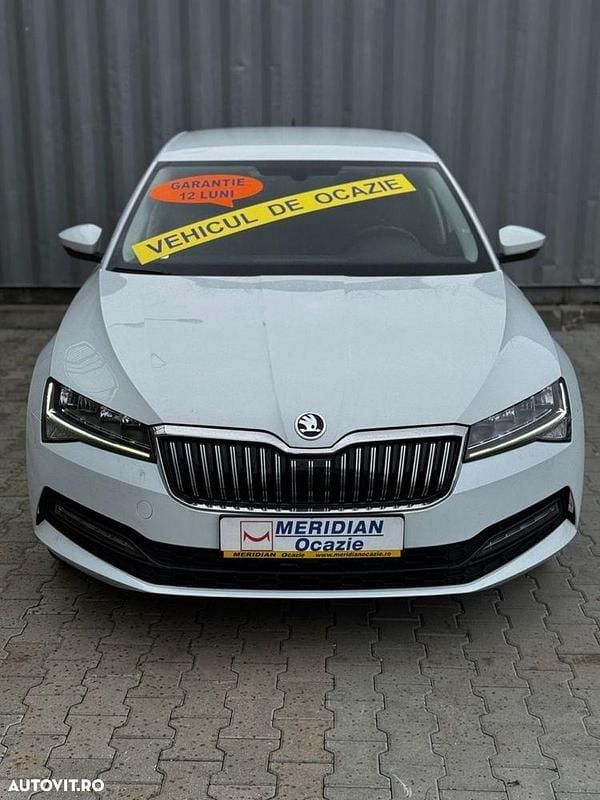 Second-hand Skoda Superb Style 150 CP (110 kW) 2021 Alb Berlinǎ