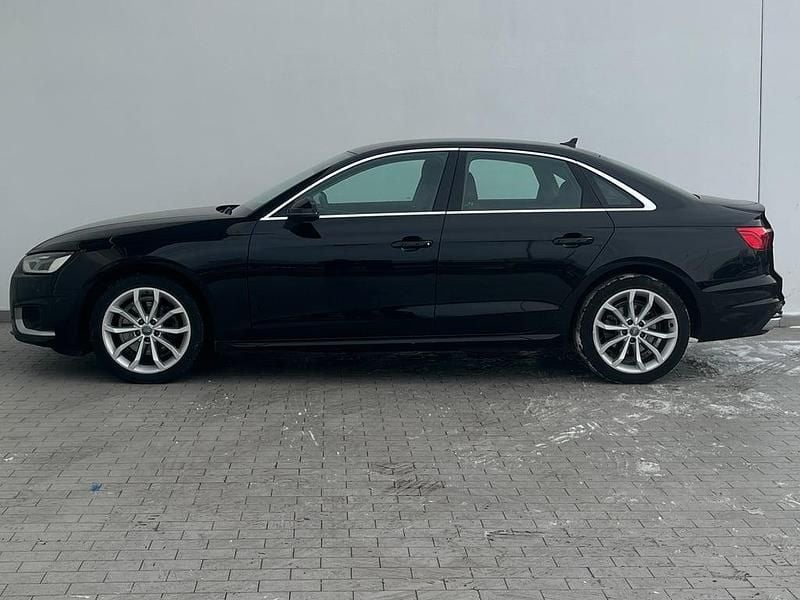 Second-hand Audi A4 Advanced 150 CP (110 kW) 2021 Negru  normal Berlinǎ