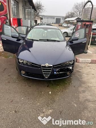 Albastru Utilizat 2007 Alfa Romeo 159 Berlinǎ | 3.300 EUR (Puțin scump) - Imagine 1/4