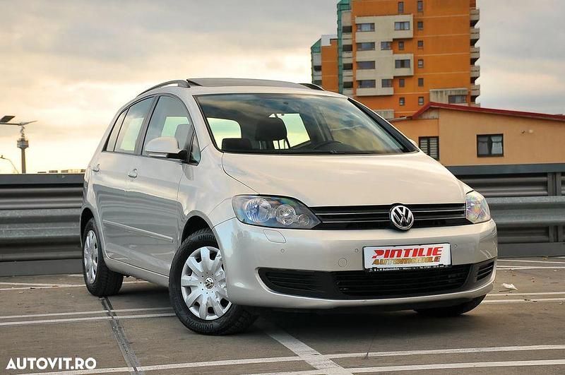 Culoaregri Utilizat 2010 VW Golf VI Hatchback | 4.999 EUR (Preț OK) - Imagine 1/4