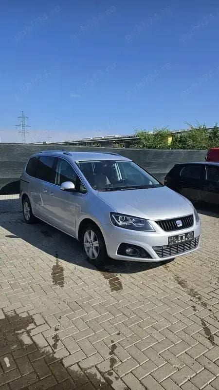 Argintiu Utilizat 2011 Seat Alhambra Monovolum | 9.200 EUR - Imagine 1/4