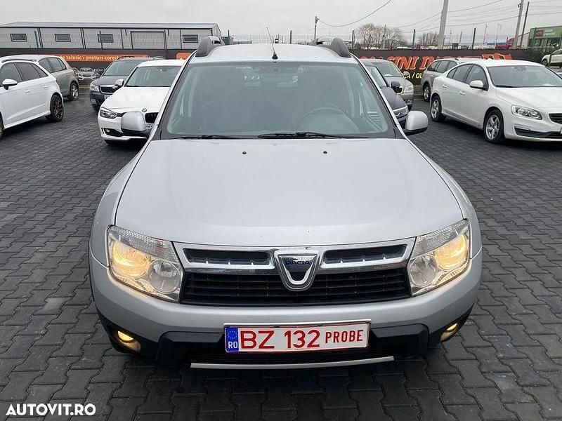 Second-hand Dacia Duster 107 CP (78 kW) 2012 Culoareargint SUV