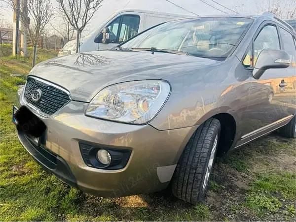 Second-hand Kia Carens 137 CP (100 kW) 2012 Monovolum