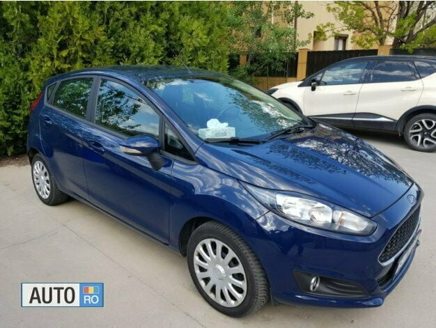 Second-hand Ford Fiesta 75 CP (55 kW) 2017 Albastru marin Hatchback