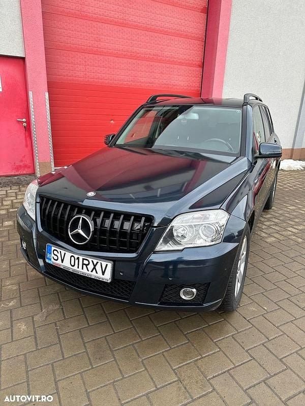 Second-hand Mercedes GLK220 170 CP (125 kW) 2011 Culoarealbastru SUV