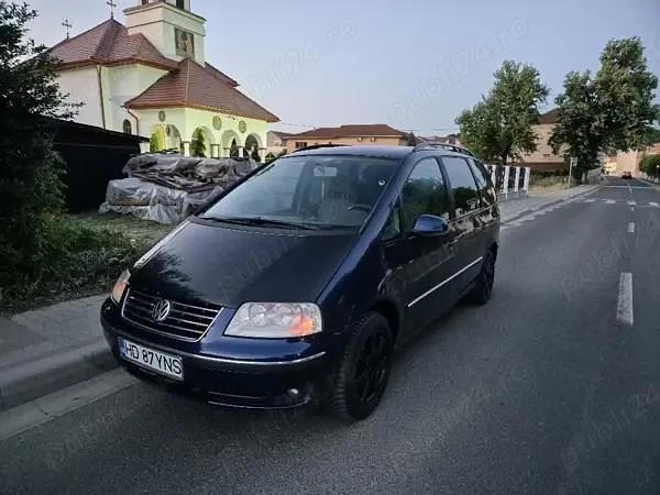 Second-hand VW Sharan 131 CP (96 kW) 2006 Albastru Monovolum