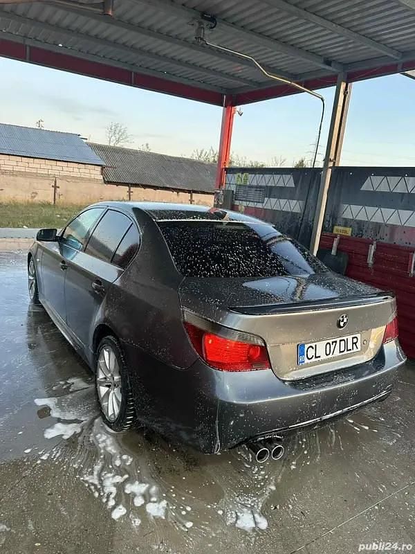 Utilizat 2005 BMW 530 Berlinǎ | 3.650 EUR - Imagine 1/4