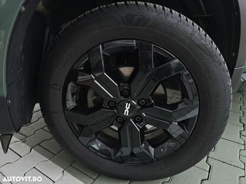 Second-hand Dacia Duster Prestige 150 CP (110 kW) 2023 Culoareverde SUV