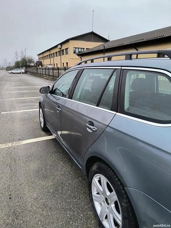 Utilizat 2008 VW Golf V Break | 1.450 EUR (Preț bun) - Imagine 1/4