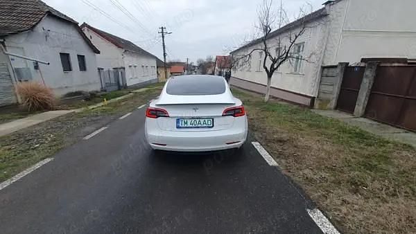 Second-hand Tesla Model 3 Long Range AWD 365 kW (497 CP) 2021 Berlinǎ