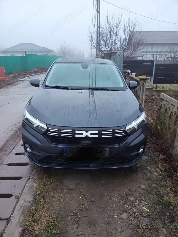 Gri Second-hand 2023 Dacia Logan Berlinǎ | 10.200 EUR (Preț OK) - Imagine 1/4