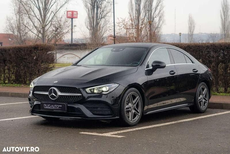 Second-hand Mercedes CLA200 AMG line 163 CP (119 kW) 2023 Culoarenegru Berlinǎ