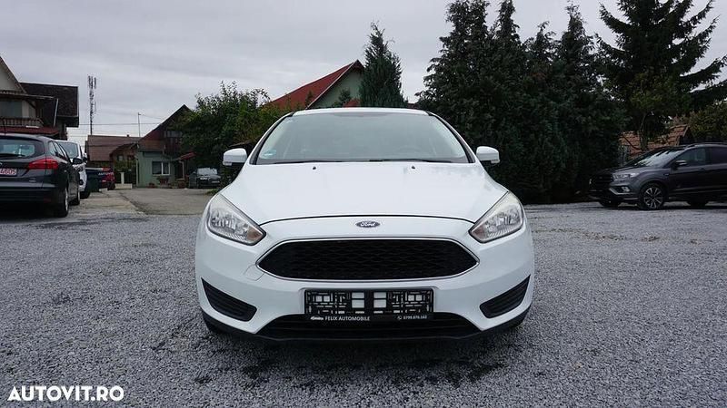 Second-hand Ford Focus Trend 100 CP (73 kW) 2015 Culoarealb Break
