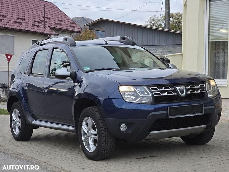 Culoarealbastru Utilizat 2015 Dacia Duster Comfort SUV | 8.350 EUR - Imagine 1/4