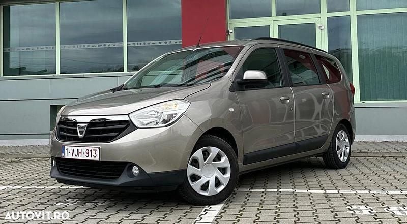 Culoaregalbeuriu Utilizat 2013 Dacia Lodgy Monovolum | 4.499 EUR (Preț OK) - Imagine 1/4