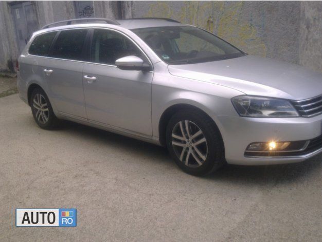 Argintiu Utilizat 2014 VW Passat Berlinǎ | 9.000 EUR (Preț OK) - Imagine 1/4