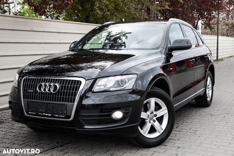 Negru Utilizat 2011 Audi Q5 SUV | 9.950 EUR (Super Preț) - Imagine 1/4